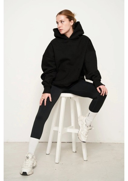 Kapüşonlu Içi Polar Siyah Oversize Hoodie Sweatshirt fırsatları