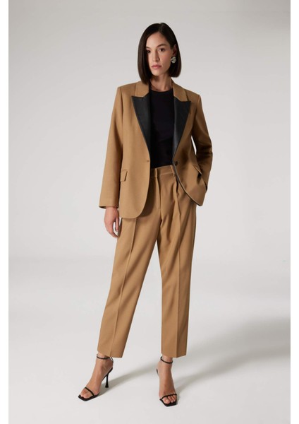 X Sorbe Oversize Geniş Kalıp Ceket Yaka Suni Deri Detaylı Düğmeli Blazer Ceket D9887AX24AU modelleri