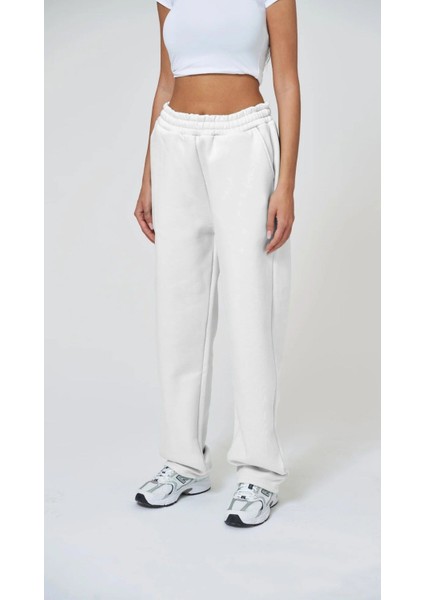 Beli Lastikli Boru Paça 3 Iplik Beyaz Eşofman Altı fiyatları