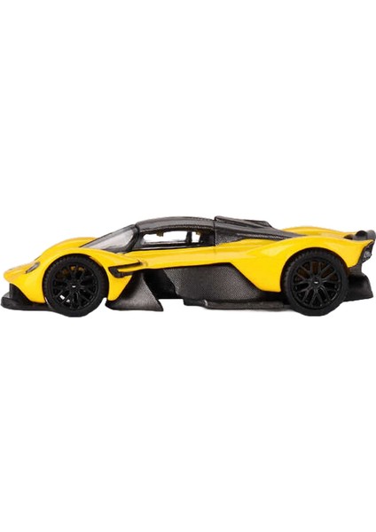 Aston Martin Valkyrie Sunburst Yellow Model Araba