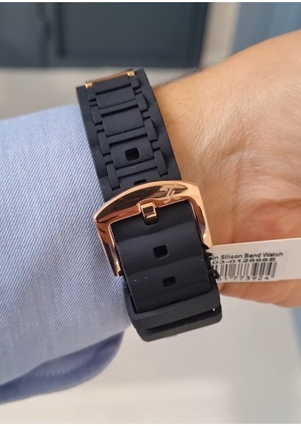 Siyah Silikon Kayışlı Rose Gold Kasa Takvimli Erkek Kol Saati