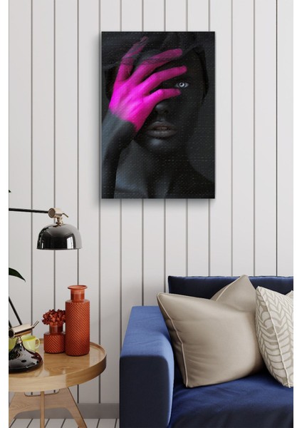 Pembe Renk Detaylı Siyah Kadın Portre Yağlı Hd Baskı Kanvas Tablo fırsatları