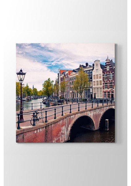 Amsterdam Köprü Kanal Tablosu