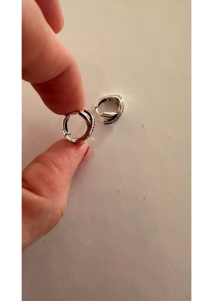 Pavé Geçişli Halka Küpe fırsatları
