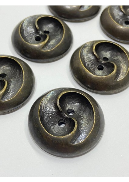 Metalize Eskitme Vintage Italyan Düğme /3 Boyutlu Dalga Desenli Kaban, Mont ve Hırka Düğmesi / Oksit 3,3 cm