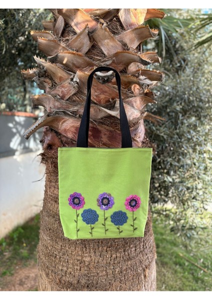 Örgü Çiçek Bahçesi Detaylı Yeşil Bez Çanta