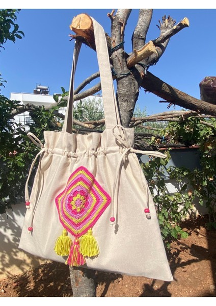 Büzgülü, Pembe Kare Motifli Tote Bez Omuz Çantası fiyatları