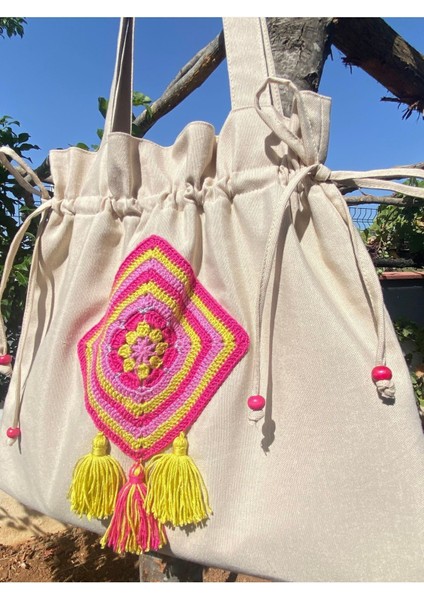 Büzgülü, Pembe Kare Motifli Tote Bez Omuz Çantası indirimleri