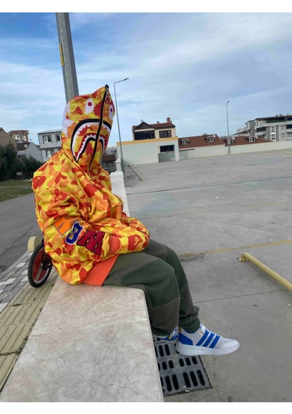 Unisex Pubg Bape x Shark Hoodie - Sarı