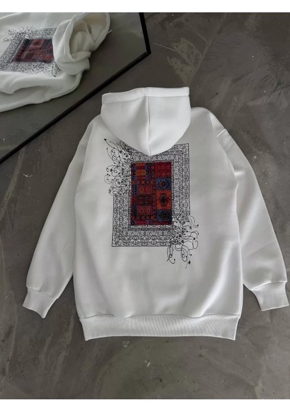 Uzun Kol Kapşonlu Ön ve Arka Baskılı Sweatshirt - Beyaz