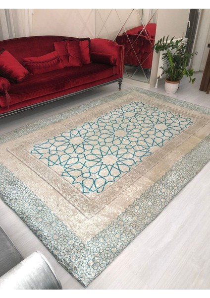 Carpet Cover Mavi Çini Model Ipek Kadife Lastikli Halı Örtüsü