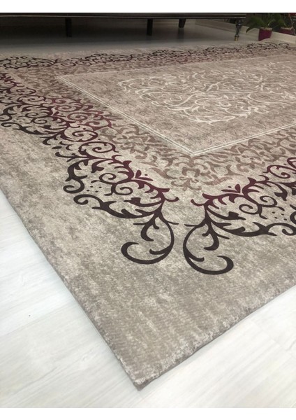 Carpet Cover Mürdüm Model Lastikli Kadife Halı Örtüsü