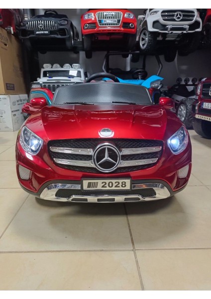 Mercedes 2028! 12V, 4x4, Uzaktan Kumandali, Cep Tel Kontrollü, Bluetooth Muzikli Akülü Araba!