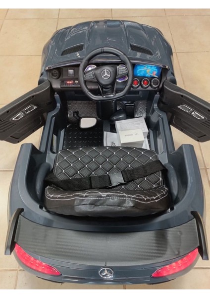 Bbh 444 Gtr! 12V, Uzaktan Kumandalı, Çift Motor, Bluetooth Müzik Akülü Araba!