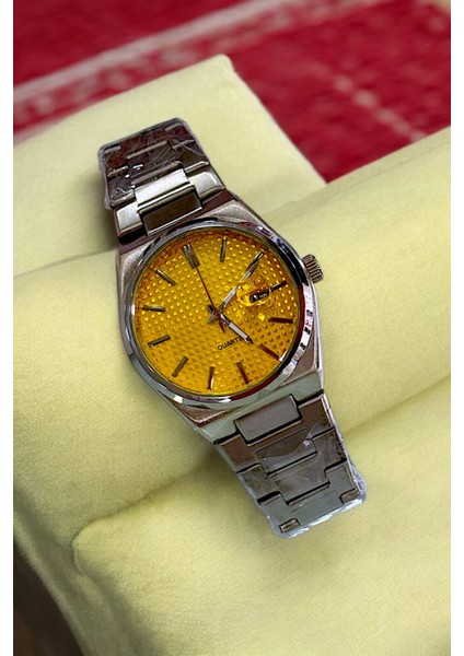 Şık Takvimli Spor Çelik Erkek Kol Saati