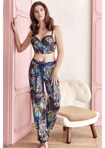 Lacivert Floral Desenli Büstiyerli Pijama Takımı 4152