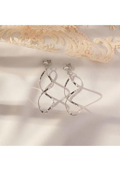 Kadınlar Için Yeni Çok Yönlü Kulak Klipsi, Sevimli, Modaya Uygun ve Kişiselleştirilmiş Delinmeyen Küpeler, Retro Mizaç Küpeleri (Yurt Dışından)