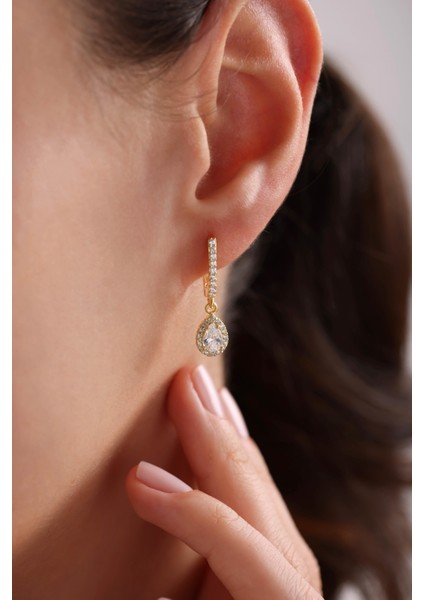 925 Ayar Gümüş Gold Kaplama Sallantılı U Model Beyaz Damla Taşlı Küpe modelleri