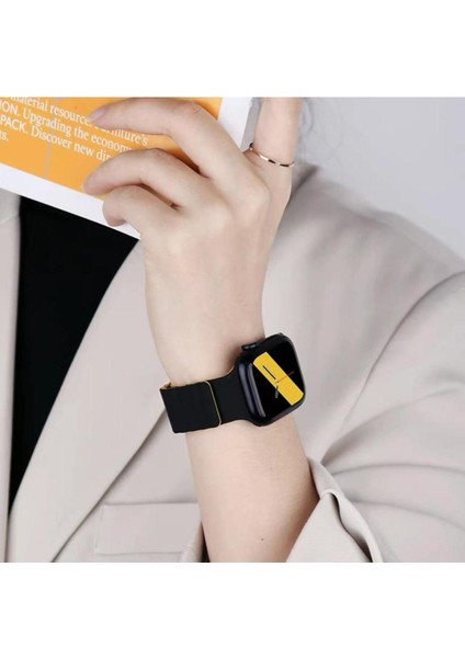 Huawei Watch Gt4 41MM ve Gt5 41MM Uyumlu Kordon Manyetik Ayarlanabilir Süet Dokulu Mıknatıslı Kayış