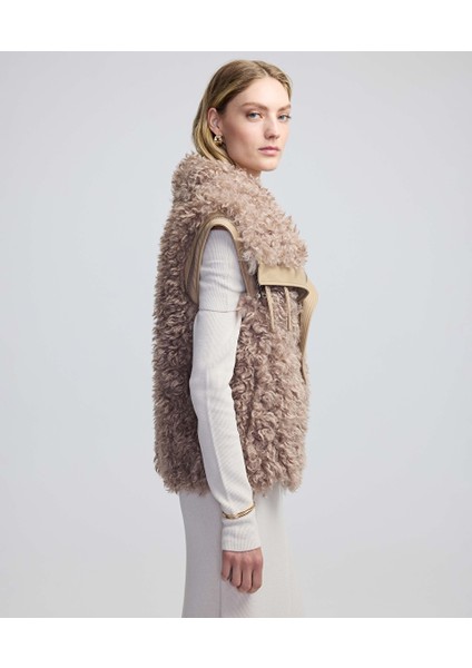 Geniş Yakalı Shearling Yelek IW6240012138014