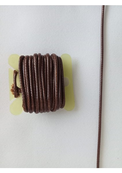 1.5 mm Kalınlığında Mumlu Kore Ip 2,5 Metre (Takı ve Makrome Bileklik ,kolye Ipi)