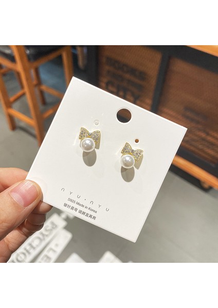 Xiaoxiang Inci Küpeler Niş Retro Küpeler S925 Gümüş Iğne Küpeler Üst Seviye Bayan Küpeleri (Yurt Dışından)