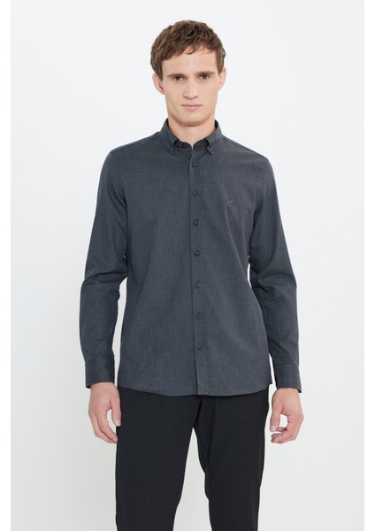 Slim Fit Dar Kesim Klasik Yaka Armürlü Gömlek modelleri