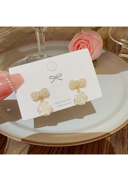 925 Gümüş Iğne Kore Tarzı Moda Inci Küpeler Niş Tasarım Içi Boş Kelebek Tatlı Pembe Çok Yönlü Küpe (Yurt Dışından)