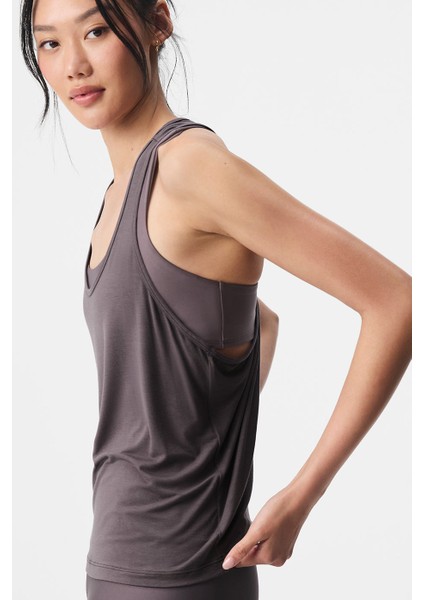 All Day Tank, Sportif ve Rahat Şıklık