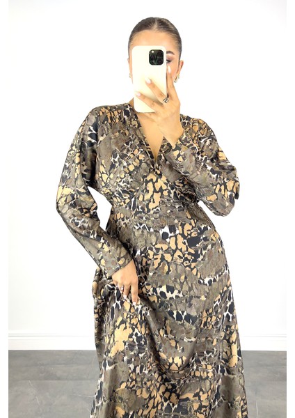 Kadın Yeşil Leopar Desenli Midi Elbise fırsatları