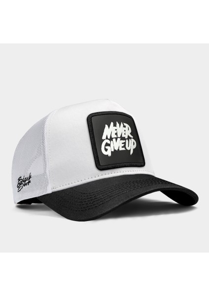 V1 Trucker Never Give Up - 5 Kod Logolu Unisex Siyah Siperli-Beyaz Şapka