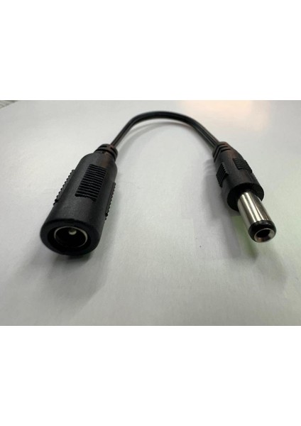 15 cm 5.5 mm 2.5 mm Adaptör Uzatma Kablosu 15 cm Standart Adaptör Uzatma Kablosu