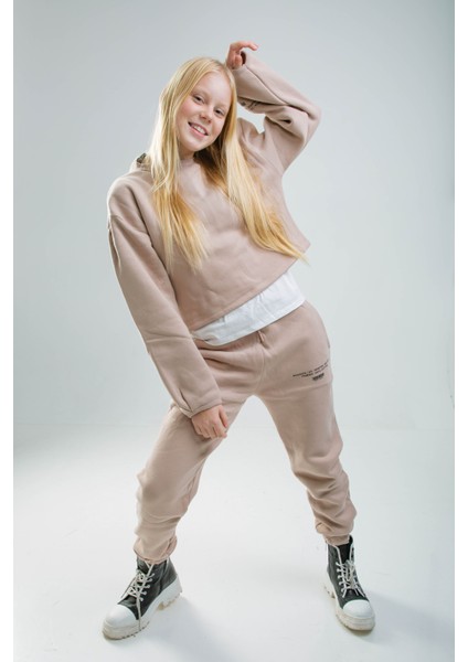 Genç Baskı Detaylı Sweatshirt fiyatları