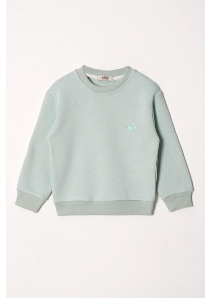 Bisiklet Yaka Uzun Kol Kalp Nakışlı Sardonlu Kız Çocuk Mint Renk Sweatshirt