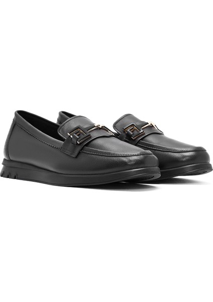 Kadın Siyah Toka Detaylı Deri Comfort Loafer 24WFD153318 modelleri