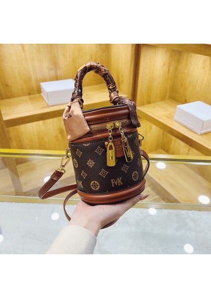 SOUNDS05 Çanta Kadın 2023 Yeni Trendy Kadın Çantası Moda Klasik Baskı Kova Çanta Fortune Kova Çanta Tek Omuz Crossbody Çanta (Yurt Dışından)