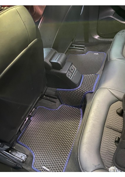 Audi A3 (2012-2016) Yeni Nesil Akıllı Oto Paspas (Siyah)