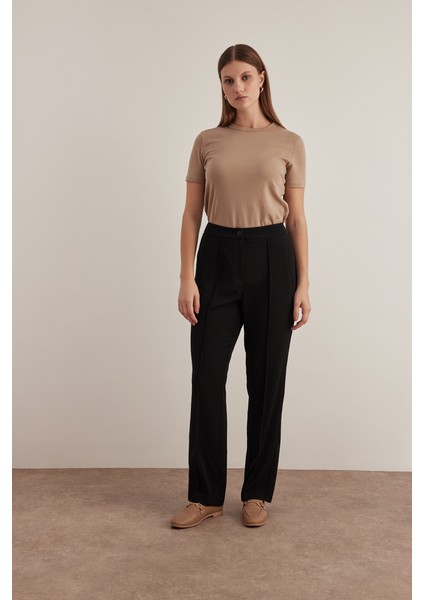 Fleto Cepli Arka Kesikli Pantolon