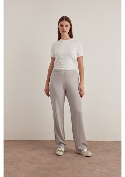 Arka Beli Lastikli Pantolon