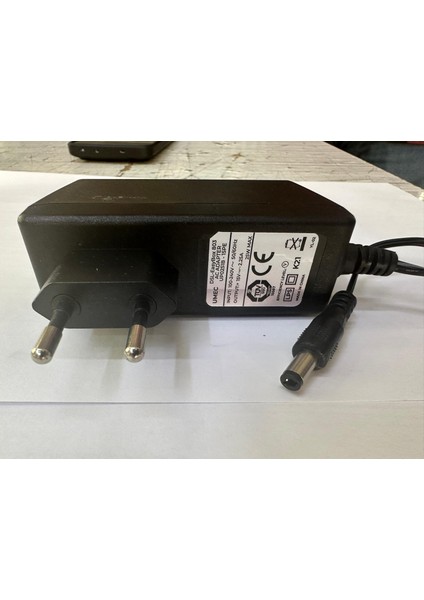 15 Volt 2.25 Amper Adaptör 15 Volt Standart Uçlu Adaptör