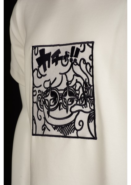 Basic Beyaz Relaxed Fit Unisex Pamuklu Tişört Gear 5 Anime Full Nakış Baskılı Anime