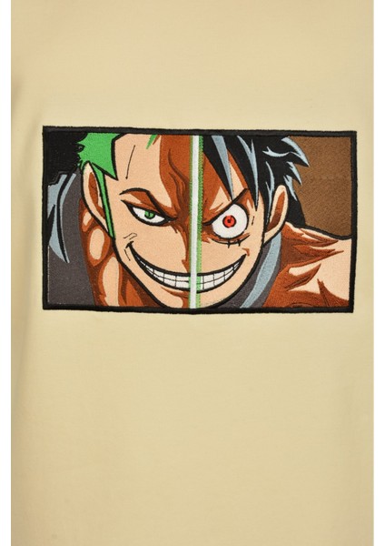 Erkek Bisiklet Yaka Bej Pamuklu Tişört One Piece Anime Nakışlı Işlemli T-Shirt