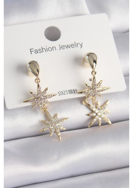 Pirinç Gold Renk Zirkon Taşlı Kutup Yıldızı Model Kadın Küpe