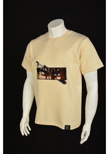 Unisex Bej Bisiklet Yaka Pamuklu Tshirt Nakışlı Berserk Guts Anime Regular Tişört