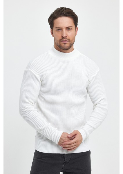 Erkek Beyaz Regular Fit Yarım Balıkçı Yaka Fitilli Triko Kazak RF0447