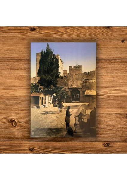 Poster: Theodosius Surları, B-POSTER017