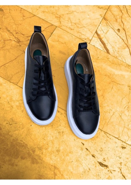 Deri Siyah Beyaz Yüksek Tabanlı Sneaker fiyatları