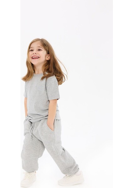 Grey Çocuk T-Shirt 3-4 Yaş fırsatları