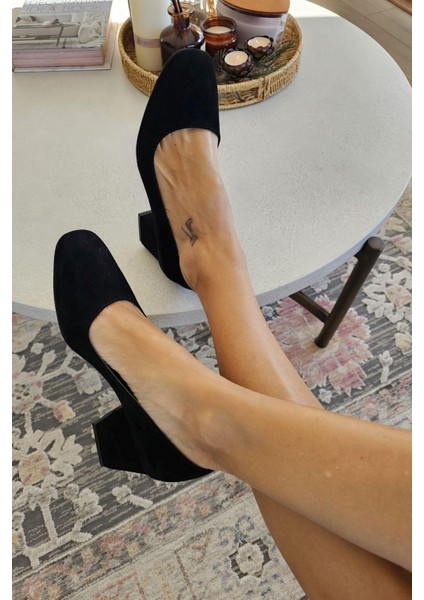 10 650 Topukla Kadın Deri Kalın Topuklu Günlük Ayakkabı modelleri