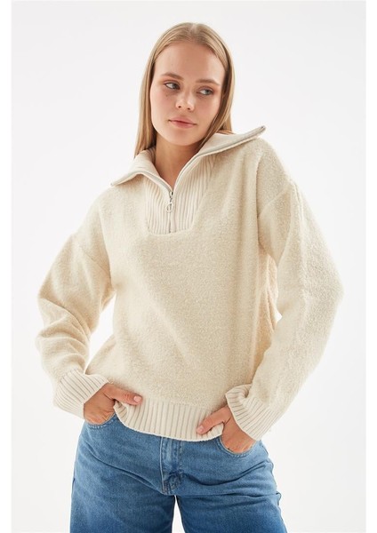 Yakası Fermuarlı Sweat Bej